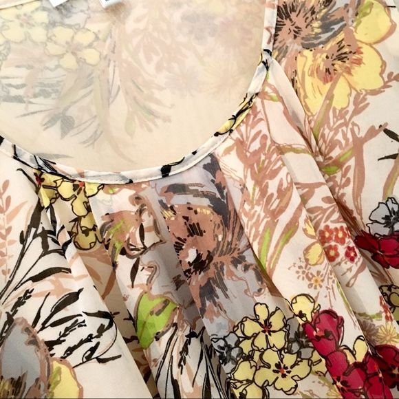 Daniel Rainn Semi Sheer Flowy Ruffle Sleeve Floral Top, lined, M GUC - Picture 4 of 8